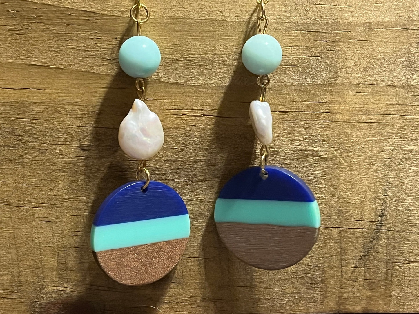 Seaside Charm: Turquoise, Navy, and Wood Shell Vibe Earrings with Bubbles