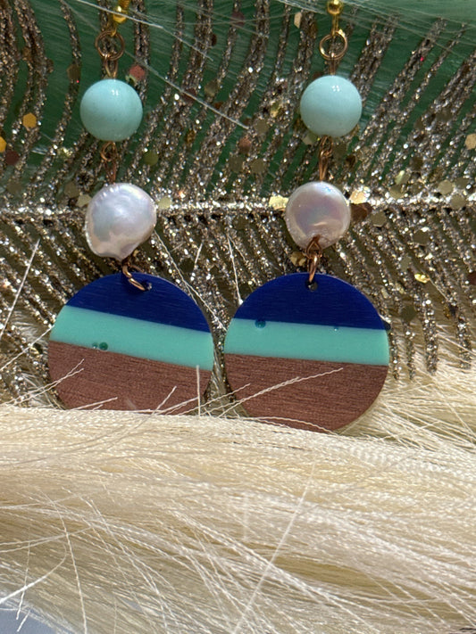 Seaside Charm: Turquoise, Navy, and Wood Shell Vibe Earrings with Bubbles